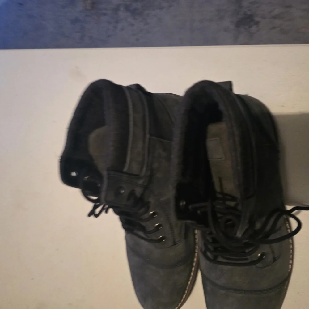 Northwest‎ Territory Black Ankle Boots with Suede Finish
